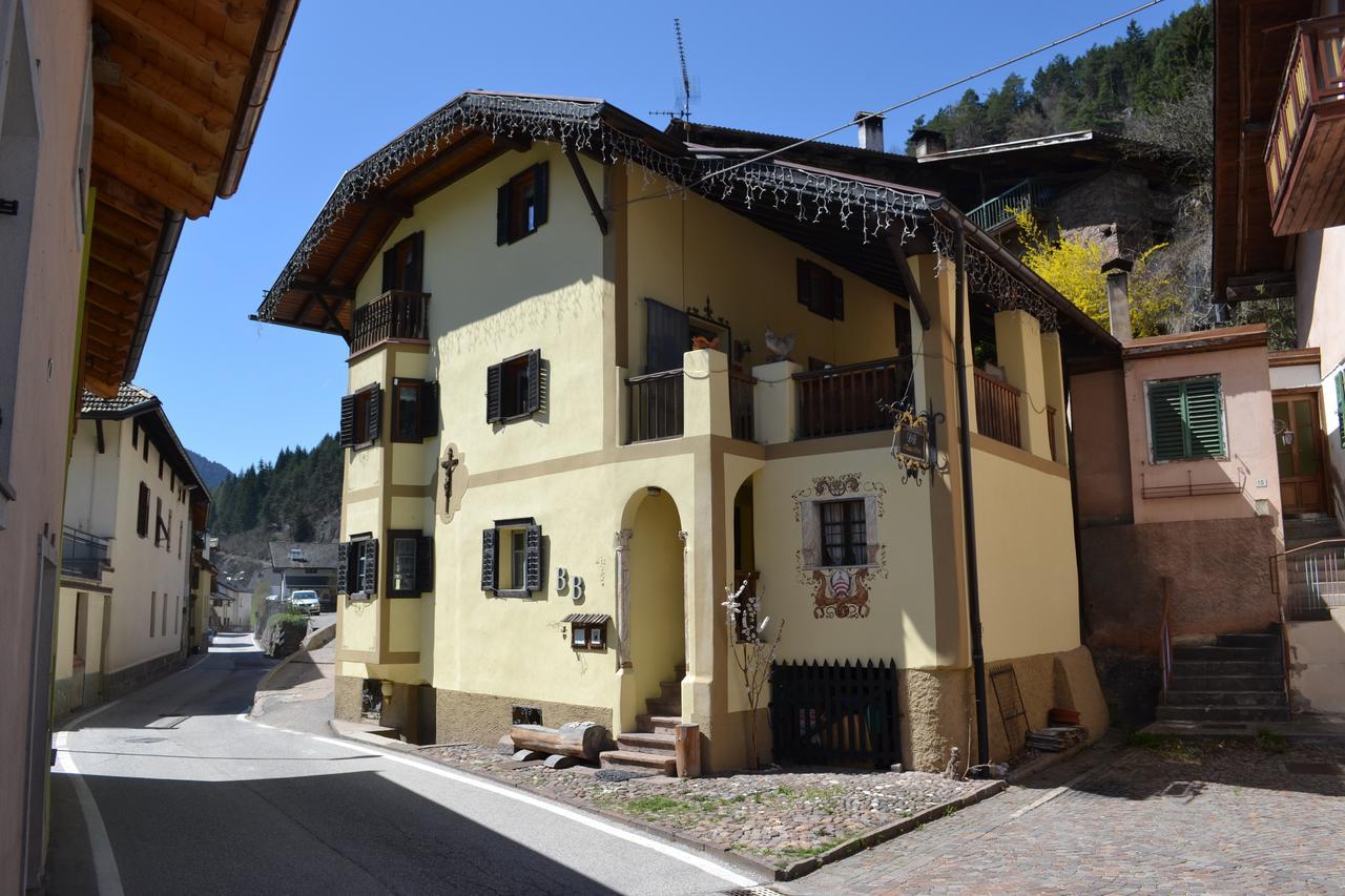 B&B La Tana Dell'Orso - Die Baerenhoehle Castello-Molina di Fiemme Exterior photo